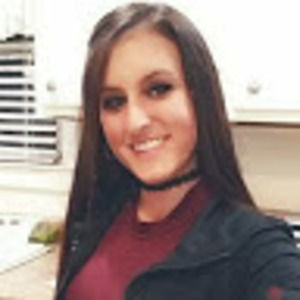 Meet your Posher, Cassandra